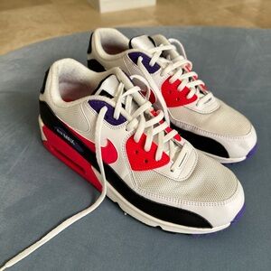 NEW Nike Air Max 90 Essential Raptors 2019 Size 8.5 AJ1285 106